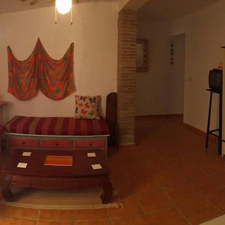 Almayate Hippie Shack Zewnętrze zdjęcie